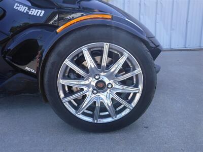 2013 Can Am Spyder ST Limited SE5   - Photo 3 - Kingman, KS 67068