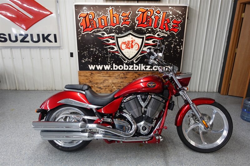 2007 Victory Jackpot - Photo 1 - Kingman, KS 67068