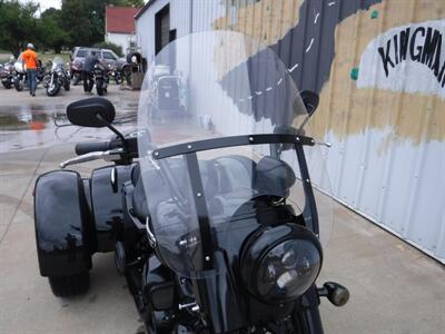 2018 Harley-Davidson Freewheeler   - Photo 3 - Kingman, KS 67068
