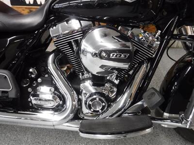 2015 Harley-Davidson Road King   - Photo 11 - Kingman, KS 67068