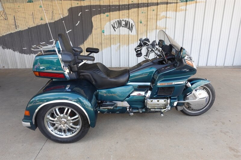1996 Honda Gold Wing 1500 Trike CSC   - Photo 1 - Kingman, KS 67068