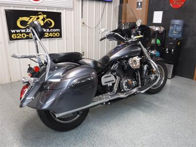 2014 Yamaha V Star 1300 Deluxe   - Photo 3 - Kingman, KS 67068