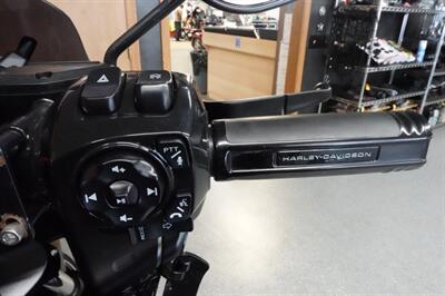 2024 Harley-Davidson Road Glide   - Photo 44 - Kingman, KS 67068