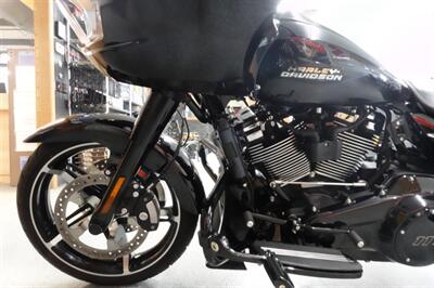 2024 Harley-Davidson Road Glide   - Photo 16 - Kingman, KS 67068