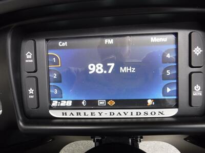 2018 Harley-Davidson Road Glide Ultra   - Photo 18 - Kingman, KS 67068