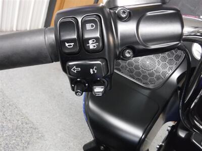 2017 Harley-Davidson Road Glide Ultra   - Photo 50 - Kingman, KS 67068