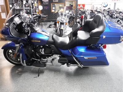 2017 Harley-Davidson Road Glide Ultra   - Photo 5 - Kingman, KS 67068