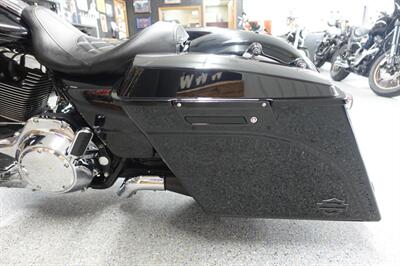 2010 Harley-Davidson Road Glide Custom   - Photo 17 - Kingman, KS 67068