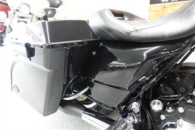 2010 Harley-Davidson Road Glide Custom   - Photo 21 - Kingman, KS 67068