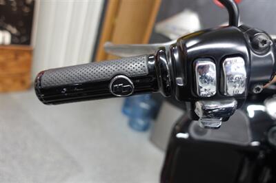2010 Harley-Davidson Road Glide Custom   - Photo 43 - Kingman, KS 67068