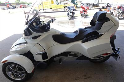 2012 Can Am Spyder RT Limited SE5   - Photo 6 - Kingman, KS 67068