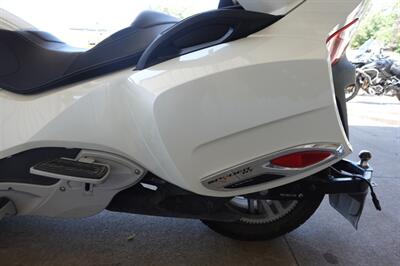 2012 Can Am Spyder RT Limited SE5   - Photo 24 - Kingman, KS 67068