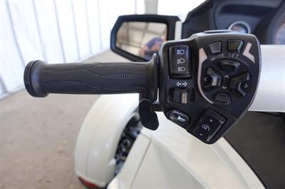 2012 Can Am Spyder RT Limited SE5   - Photo 34 - Kingman, KS 67068