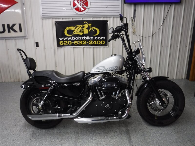 2010 Harley Davidson Sportster 1200 48
