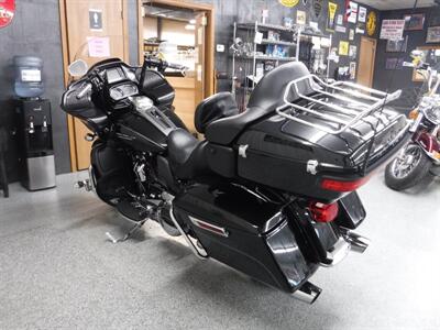 2017 Harley-Davidson Road Glide Ultra   - Photo 21 - Kingman, KS 67068