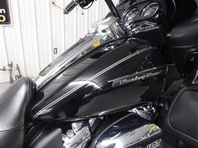 2017 Harley-Davidson Road Glide Ultra   - Photo 9 - Kingman, KS 67068