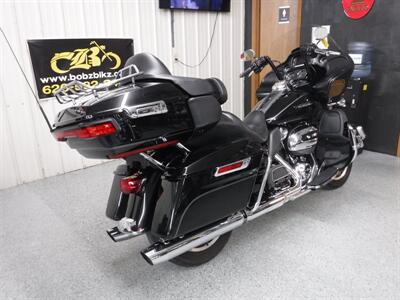 2017 Harley-Davidson Road Glide Ultra   - Photo 12 - Kingman, KS 67068