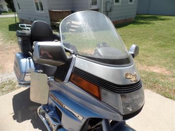 1990 Honda Gold Wing 1500   - Photo 5 - Kingman, KS 67068