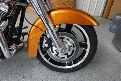 2015 Harley-Davidson Street Glide - Photo 9 - Kingman, KS 67068