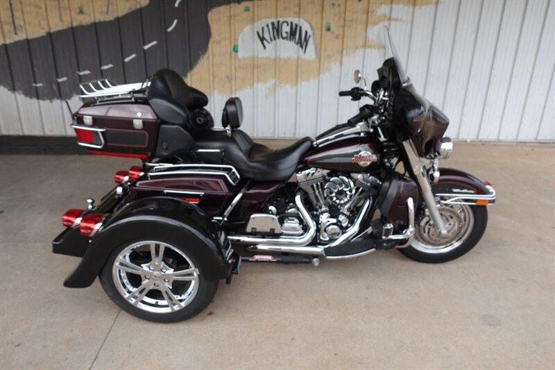 2006 Harley-Davidson Ultra Classic   - Photo 1 - Kingman, KS 67068