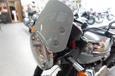 2023 Triumph Bonneville T120 Chrome Edition   - Photo 23 - Kingman, KS 67068