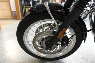 2023 Triumph Bonneville T120 Chrome Edition   - Photo 22 - Kingman, KS 67068
