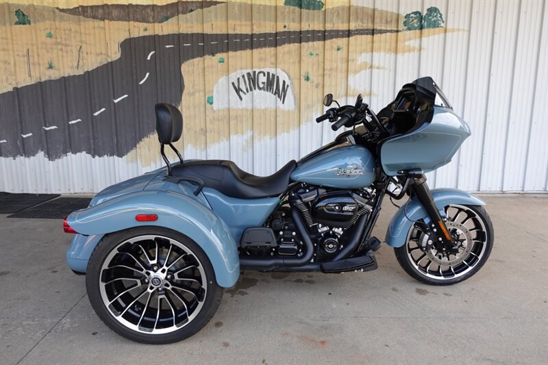 2024 Harley-Davidson Road Glide 3 - Photo 1 - Kingman, KS 67068