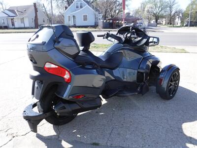 2018 Can Am Spyder RT Limited SE6   - Photo 9 - Kingman, KS 67068