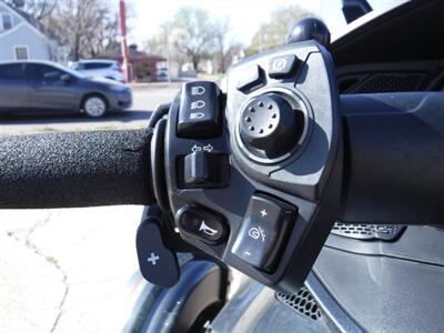 2018 Can Am Spyder RT Limited SE6   - Photo 14 - Kingman, KS 67068