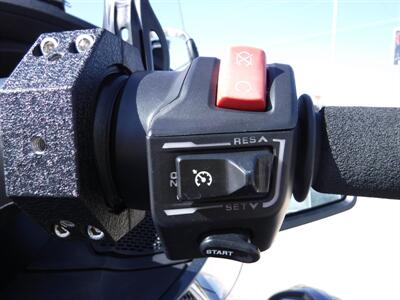 2018 Can Am Spyder RT Limited SE6   - Photo 15 - Kingman, KS 67068