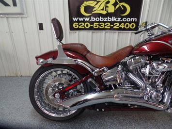 2013 Harley-Davidson Breakout CVO   - Photo 16 - Kingman, KS 67068