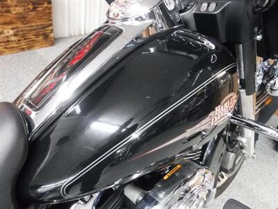 2010 Harley-Davidson Electra Glide Classic   - Photo 18 - Kingman, KS 67068