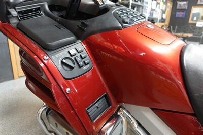 2001 Honda Gold Wing 1800   - Photo 41 - Kingman, KS 67068