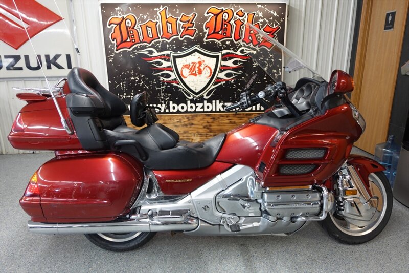 2001 Honda Gold Wing 1800 - Photo 1 - Kingman, KS 67068