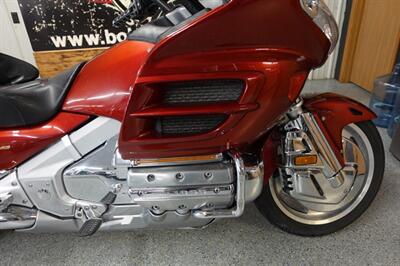 2001 Honda Gold Wing 1800   - Photo 10 - Kingman, KS 67068