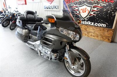 2009 Honda Gold Wing 1800   - Photo 2 - Kingman, KS 67068