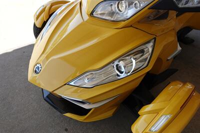 2014 Can Am Spyder RT-S SM6   - Photo 18 - Kingman, KS 67068