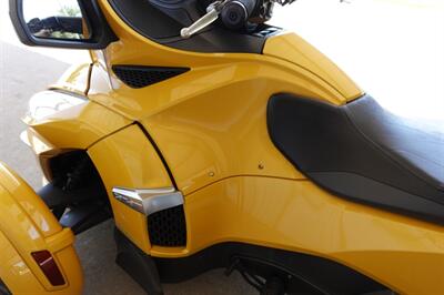 2014 Can Am Spyder RT-S SM6   - Photo 21 - Kingman, KS 67068
