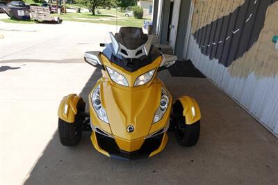 2014 Can Am Spyder RT-S SM6   - Photo 3 - Kingman, KS 67068