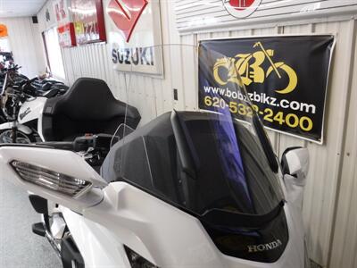 2018 Honda Gold Wing DCT   - Photo 6 - Kingman, KS 67068