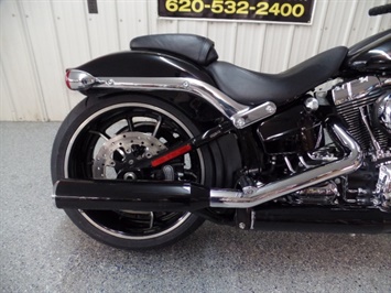 2014 Harley-Davidson Breakout   - Photo 10 - Kingman, KS 67068