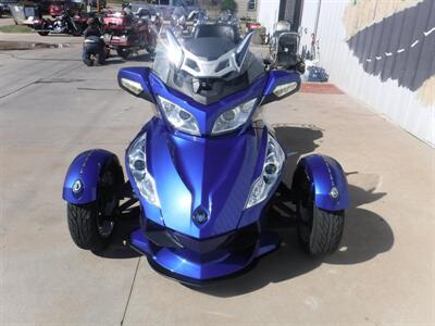 2012 Can Am Spyder RT SE5   - Photo 3 - Kingman, KS 67068