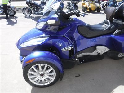 2012 Can Am Spyder RT SE5   - Photo 24 - Kingman, KS 67068