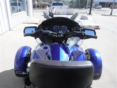 2012 Can Am Spyder RT SE5   - Photo 38 - Kingman, KS 67068