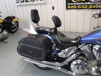 2007 Honda VTX 1300 R   - Photo 4 - Kingman, KS 67068