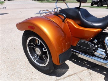 2015 Harley-Davidson Freewheeler   - Photo 8 - Kingman, KS 67068