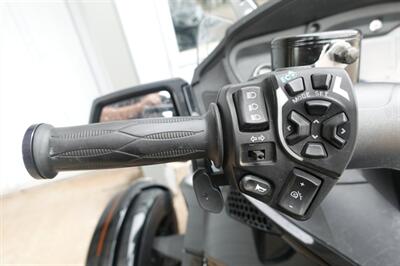 2014 Can Am Spyder RT-S SE6   - Photo 14 - Kingman, KS 67068