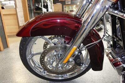 2012 Harley-Davidson Street Glide CVO   - Photo 28 - Kingman, KS 67068