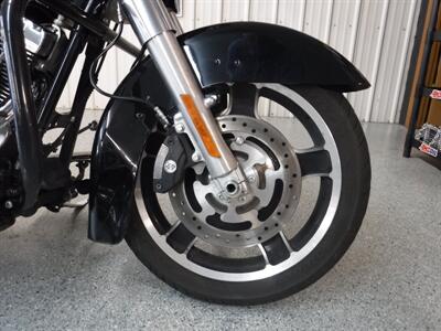 2011 Harley-Davidson Street Glide   - Photo 3 - Kingman, KS 67068