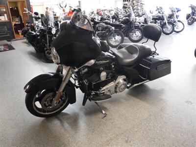 2011 Harley-Davidson Street Glide   - Photo 21 - Kingman, KS 67068